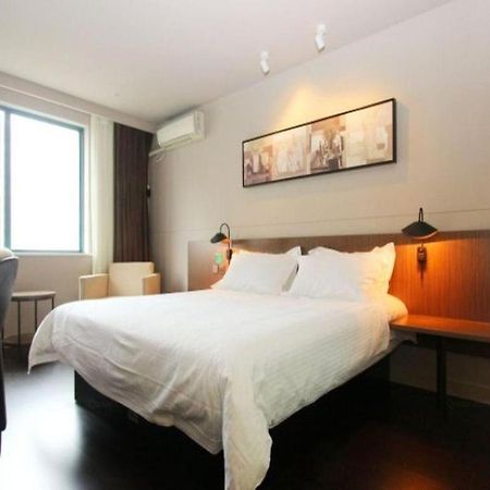 Jinjiang Inn Select Wuhan Xinhua Road Xiehe Hospital Екстер'єр фото