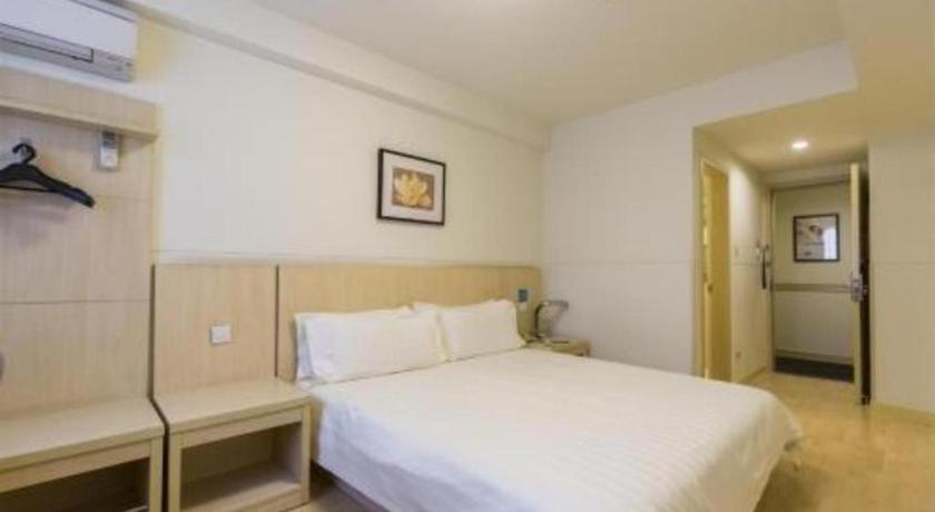 Jinjiang Inn Select Wuhan Xinhua Road Xiehe Hospital Екстер'єр фото