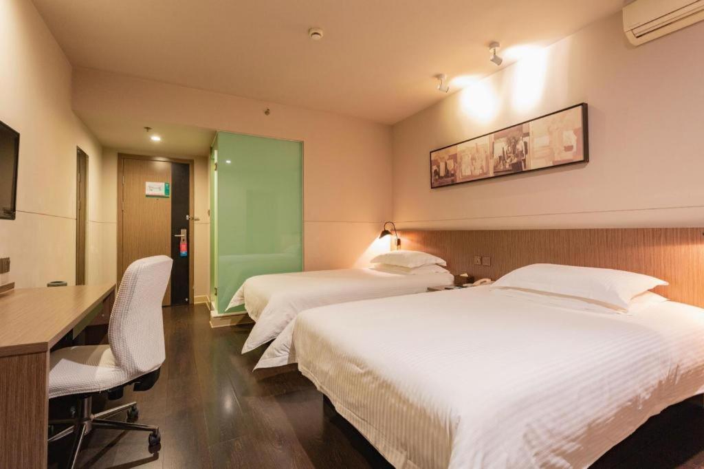 Jinjiang Inn Select Wuhan Xinhua Road Xiehe Hospital Екстер'єр фото